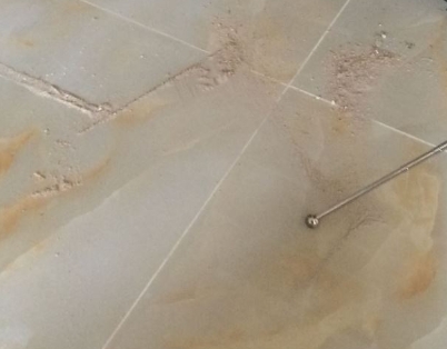 深泽瓷砖空鼓维修公司分享粘合剂选择不当在瓷砖铺贴过程中可能导致以下问题